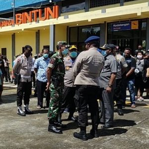 Bupati Teluk Bintuni