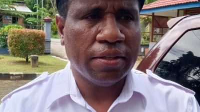 Kepala Bidang Pemuda dan Olah Raga Dinas Dikbudpora Kabupaten Teluk Bintuni Roni Kosepa.