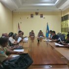 rapat pertemuan pemerintah daerah (Pemda) Teluk Bintuni dengan agen dan distributor minyak tanah yang ada di kabupaten Teluk Bintuni di aula pertemuan kantor Bupati Teluk Bintuni pada hari Selasa ( 21/03/2023)