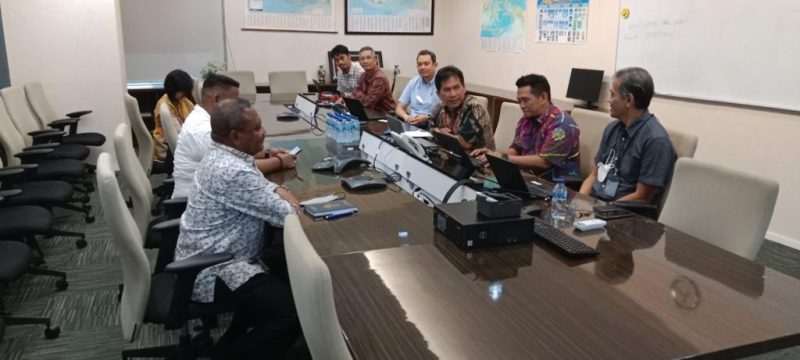Bupati Teluk Bintuni Ir. Petrus Kasihiw, MT melakukan kunjungan kerja ke kantor Genting Oil Kasuri di Jakarta. rABU (29/3)