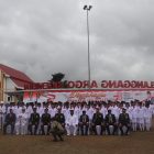 Wakil Bupati Foto Bersama Dengan Forkompinda dan Anggota Paskibraka Seusai Melaksanakan Pengibaran Bendera.