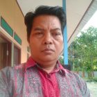 Narasumber : Ketua Kerukunan Keluarga Batak Kabupaten Manokwari Selatan, Oscar Padang. Istri Alfonsina iba (Arfak/Suku Sough) 