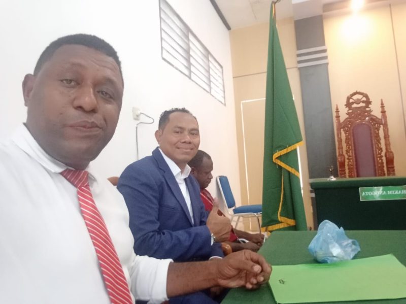 Kuasa Hukum Petrus Kasihiw