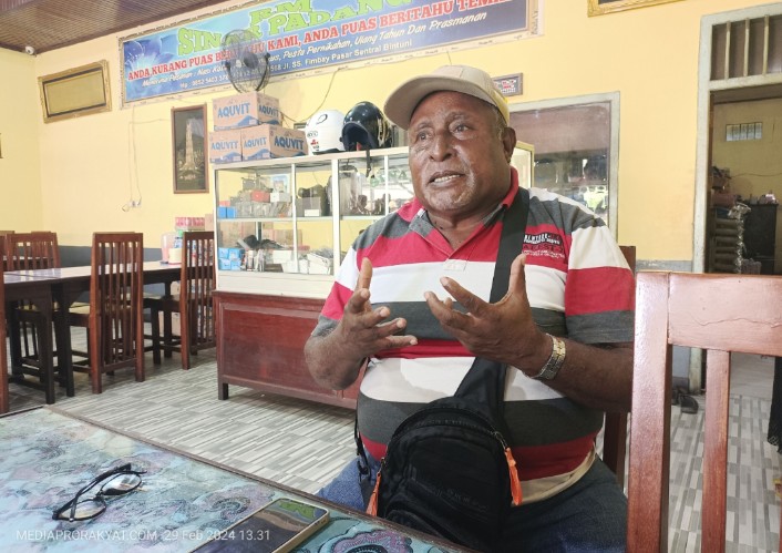 Partai NasDem Teluk Bintuni Akan Buka Penjaringan Bakal Calon Bupati dan Wakil Bupati untuk Periode 2024-2029 kata Abdul Rasyid Fimbay, Kamis (29/02/2024). Foto : Haiser Situmorang  