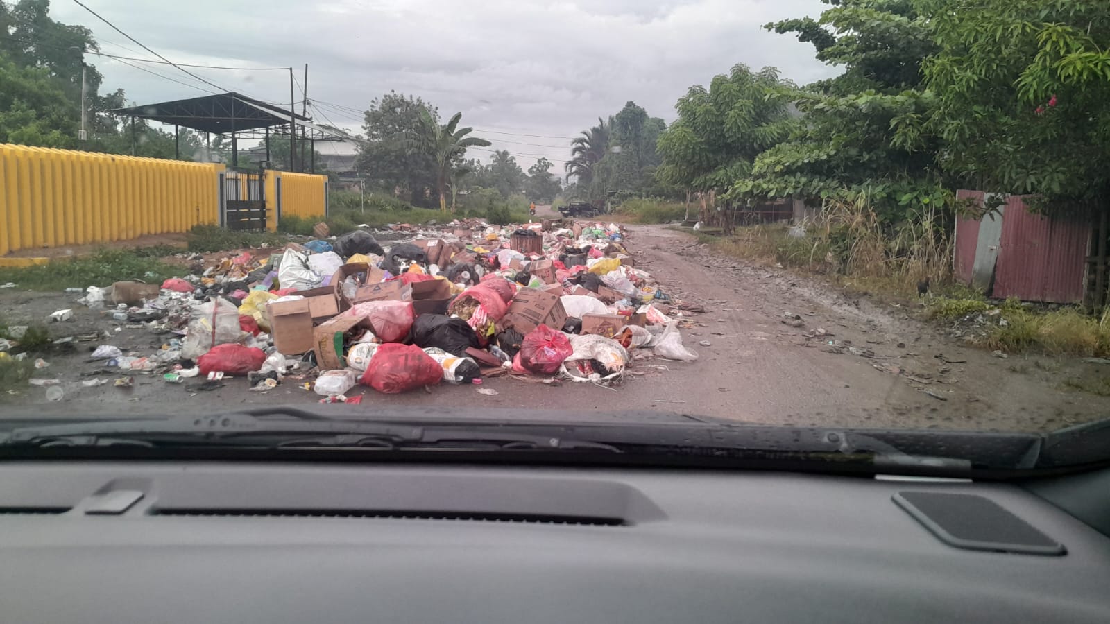 Keberadaan Tempat Penampungan Sampah di Kampung Lama, Bintuni
