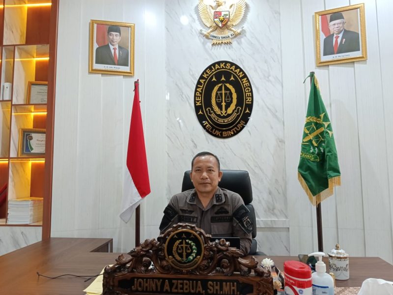 Kepala Kejaksaan Negeri Teluk Bintuni, Jhony A. Zebua, S.H., M.H., Kamis, 25 April 2024
