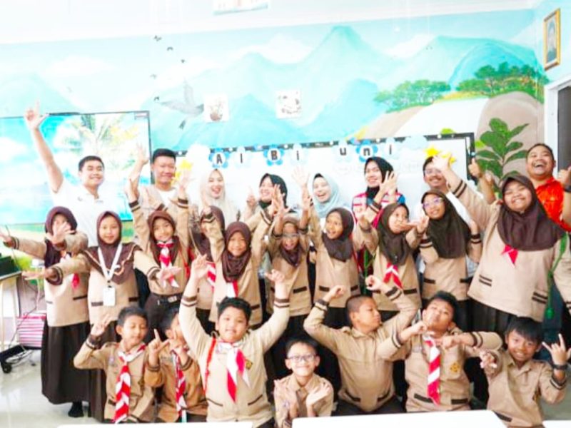Peserta Green School adalah salah satu kegiatan yang dilakukan oleh PTBA dalam rangka memperingati Hari Lingkungan Hidup Sedunia.