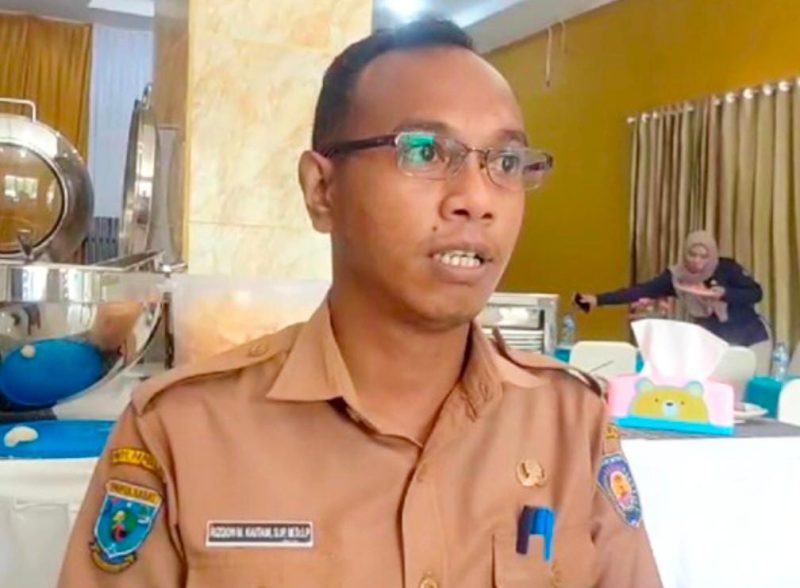 Rizqon M. Kaitam, Kabid Perencanaan Pembangunan Badan Perencanaan Pembangunan, Penelitian dan Pengembangan Daerah (Bappelitbangda ) Teluk Bintuni