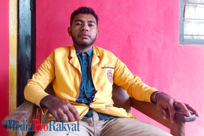 Ketua BEM UNIPA, Yenuson Rumaikeuw: 