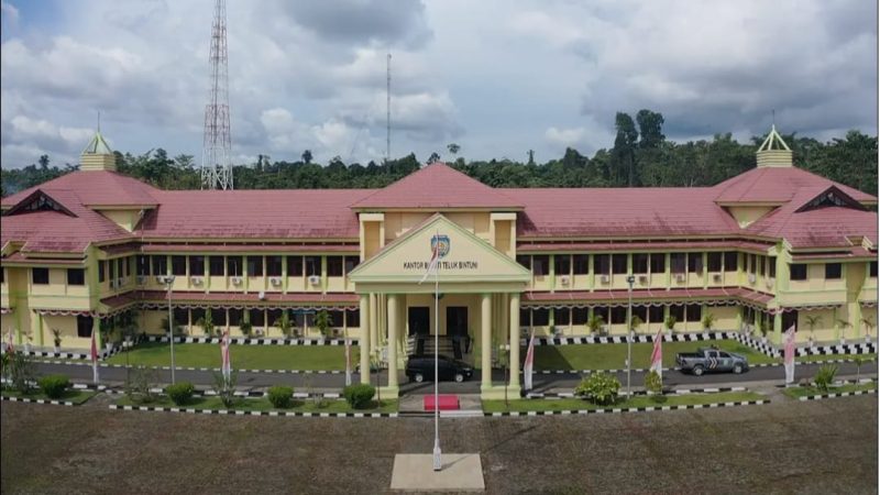 Kantor Pemkab Teluk Bintuni ( Foto : Istimewa)