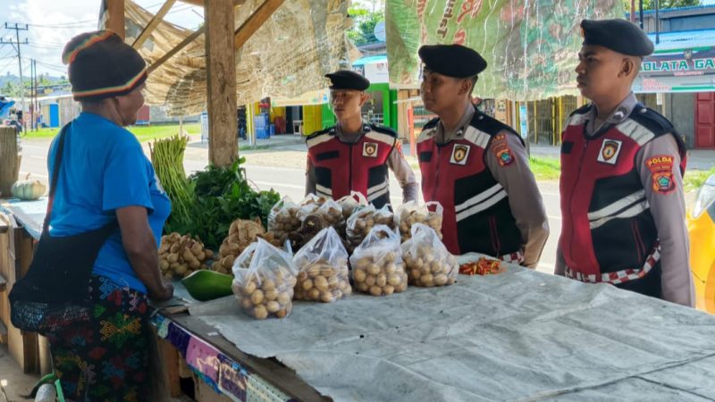 Samapta Polda Papua Barat Intensifkan Patroli Siang Hari Jelang Hari Bhayangkara ke-79
