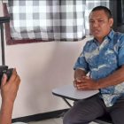 Tampak di depan kamera, Haryanto Mumuan memberikan keterangan tentang SMA Muhammadiyah Conservation Manokwari, Rabu (16/7).
Foto: Syamsul Inai/Istimewa.
