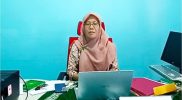 Keterangan Gambar: Rektor UNIMUTU, Tri Wahyuni, resmi dilantik sebagai Rektor Universitas Muhammadiyah Teluk Bintuni (UNIMUTU) pada Kamis (31/07/2025), setelah melalui proses seleksi ketat oleh 11 profesor internal Muhammadiyah dan memperoleh rekomendasi dari Pimpinan Wilayah Muhammadiyah (PWM) Papua Barat.