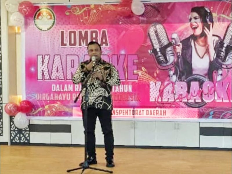 Acara dibuka secara resmi oleh Pelaksana Tugas (Plt) Inspektur Papua Barat, Dr. Erwin P.H. Saragih, S.H., M.Hum., pada Jumat (8/8).
Foto: M. Saragih/MPR
