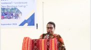 Ibu Anike Syufi, perwakilan Pemerintah Daerah Kabupaten Tambrauw, saat menyampaikan sambutan dalam kegiatan tersebut.