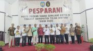Keterangan Gambar: Wakil Bupati Teluk Bintuni resmi membuka Pesta Paduan Suara Gerejani Katolik (Pesparani) Tingkat Kabupaten Teluk Bintuni Tahun 2025. Sumber foto: Staf PROKOMPIM Setda Teluk Bintuni.